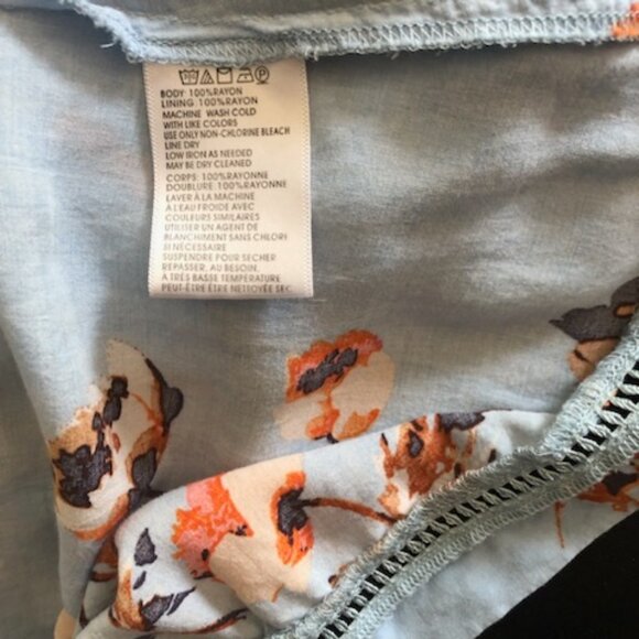 Cooperative by Urban Outfitters, Blue floral sundress, size 4 - Picture 6 of 8